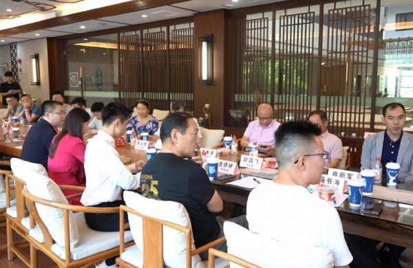 展鹏配资 奇景行院 ? 奇点资本雅聚第四期主题沙龙成功举办